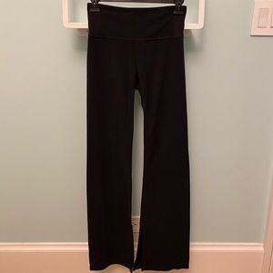 Athleta black yoga pants
